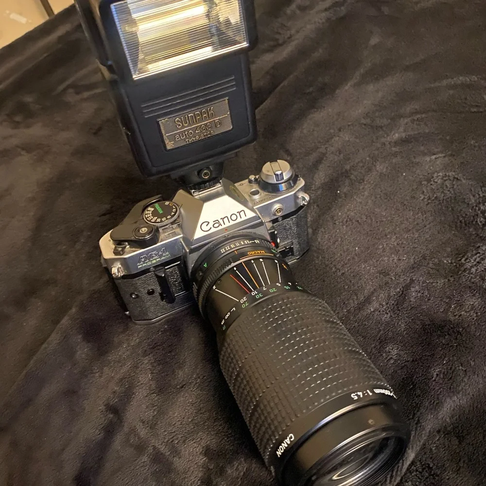 Vintage Canon AE-1 Program 35mm Film Camera - Excellent Condition!